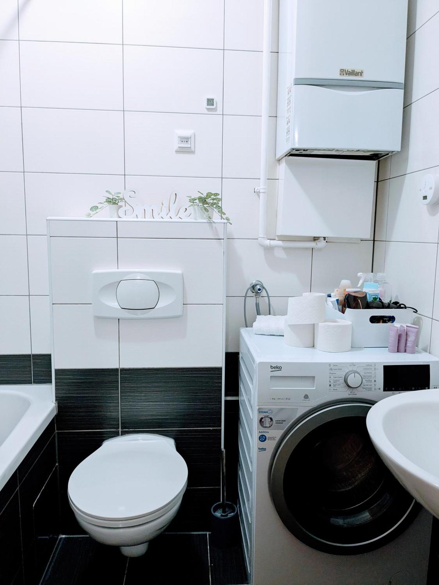 Doma-Lu Apartment-Near Airport And Highway- Free Parking Velika Mlaka Dış mekan fotoğraf