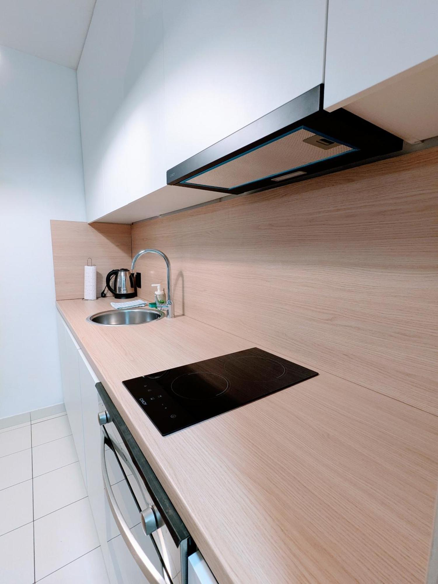 Doma-Lu Apartment-Near Airport And Highway- Free Parking Velika Mlaka Dış mekan fotoğraf